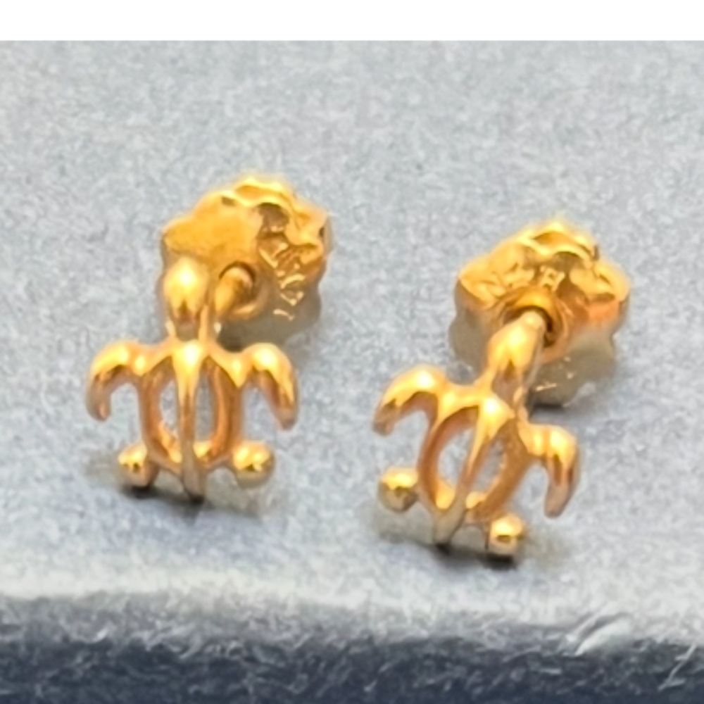 Na Hoku Keiki (Children’s) Honu Earrings